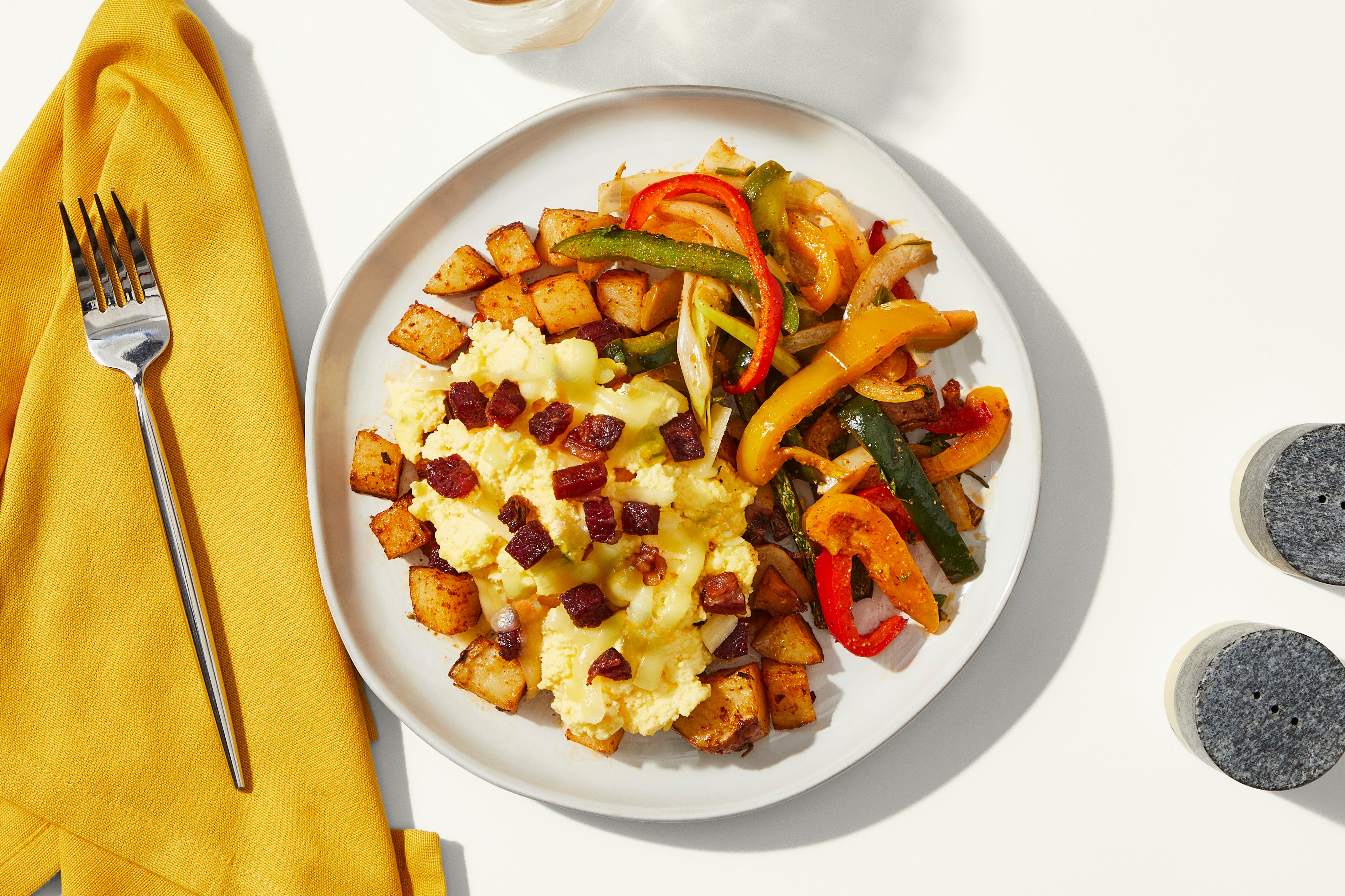 Potato, Bacon & Egg Breakfast Skillet